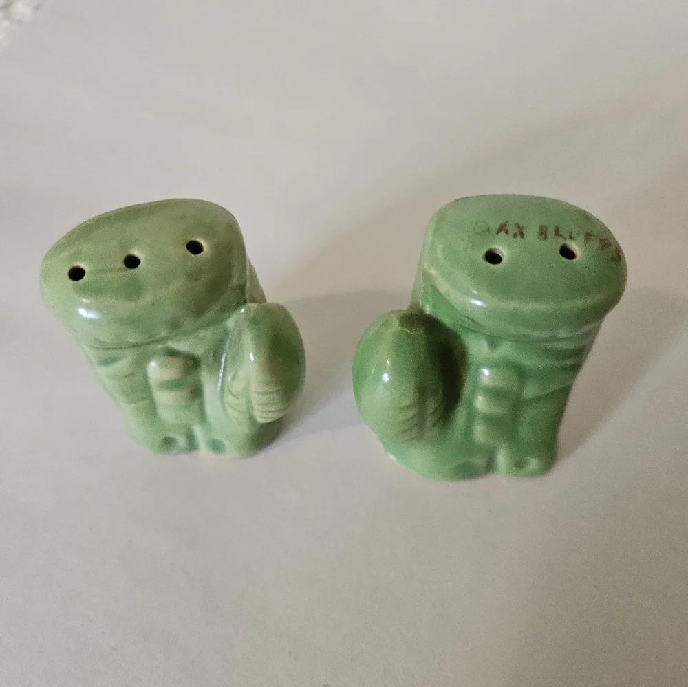 Green Ceramic Boxing Glove  Salt and Pepper Shakers